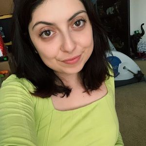 Meet your Posher, Marissa